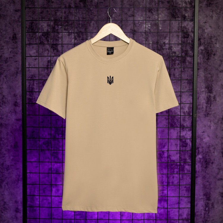 Футболка чоловіча однотонна бежева Pobedov Peremoga - Герб чорна вишивка POB_00000007369
