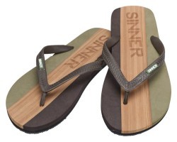 Cланцы мужские Sinner CAPITOLA MEN M 43.0 EU Dark green/light brown (SIAC-598-75)