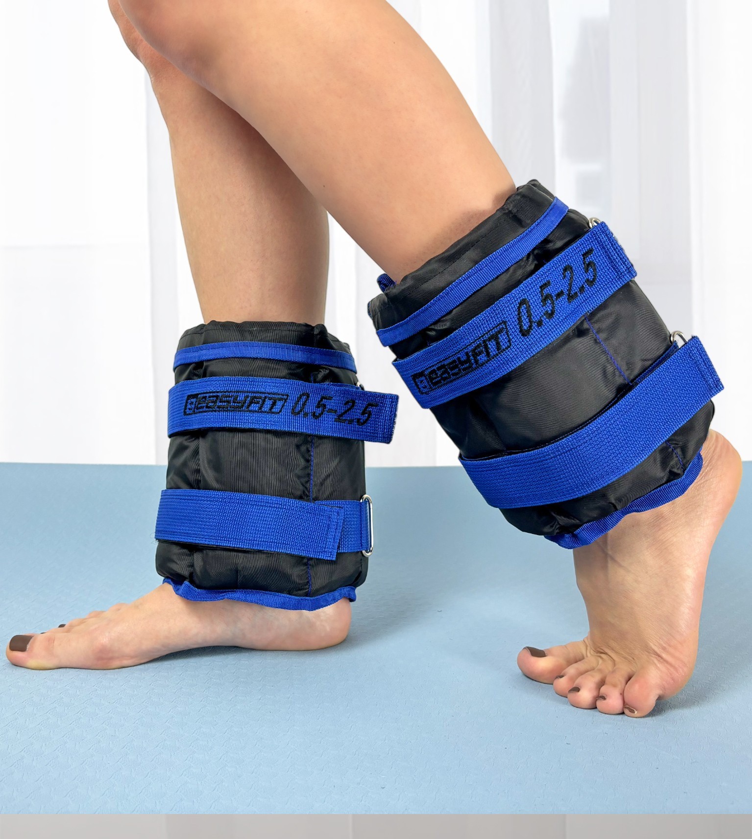 Обтяжувачі для ніг та рук EasyFit набірні чорно-сині 0,5-2,5 кг (пара) EFIT_EF-WHT-0,5-2,5-BL