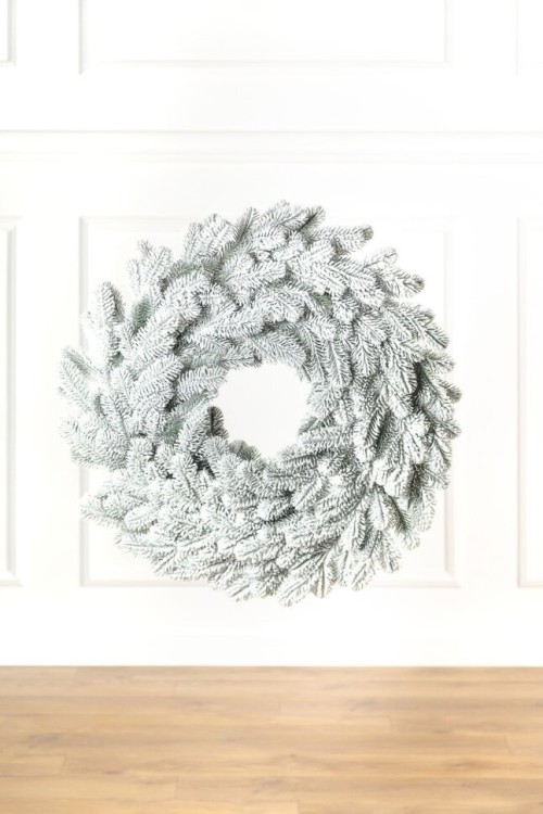 Венок литой "Ковалевский" БОЛЬШОЙ ЗАСНЕЖЕННЫЙ 1764801