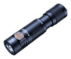 Фонарь ручной Fenix E05R черный