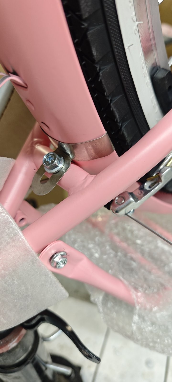 Велосипед уцінений ST 26" DAVI DAVI Vbr FR рама-17" рожевий з чорною покришкою 2026 STK-D-26-480