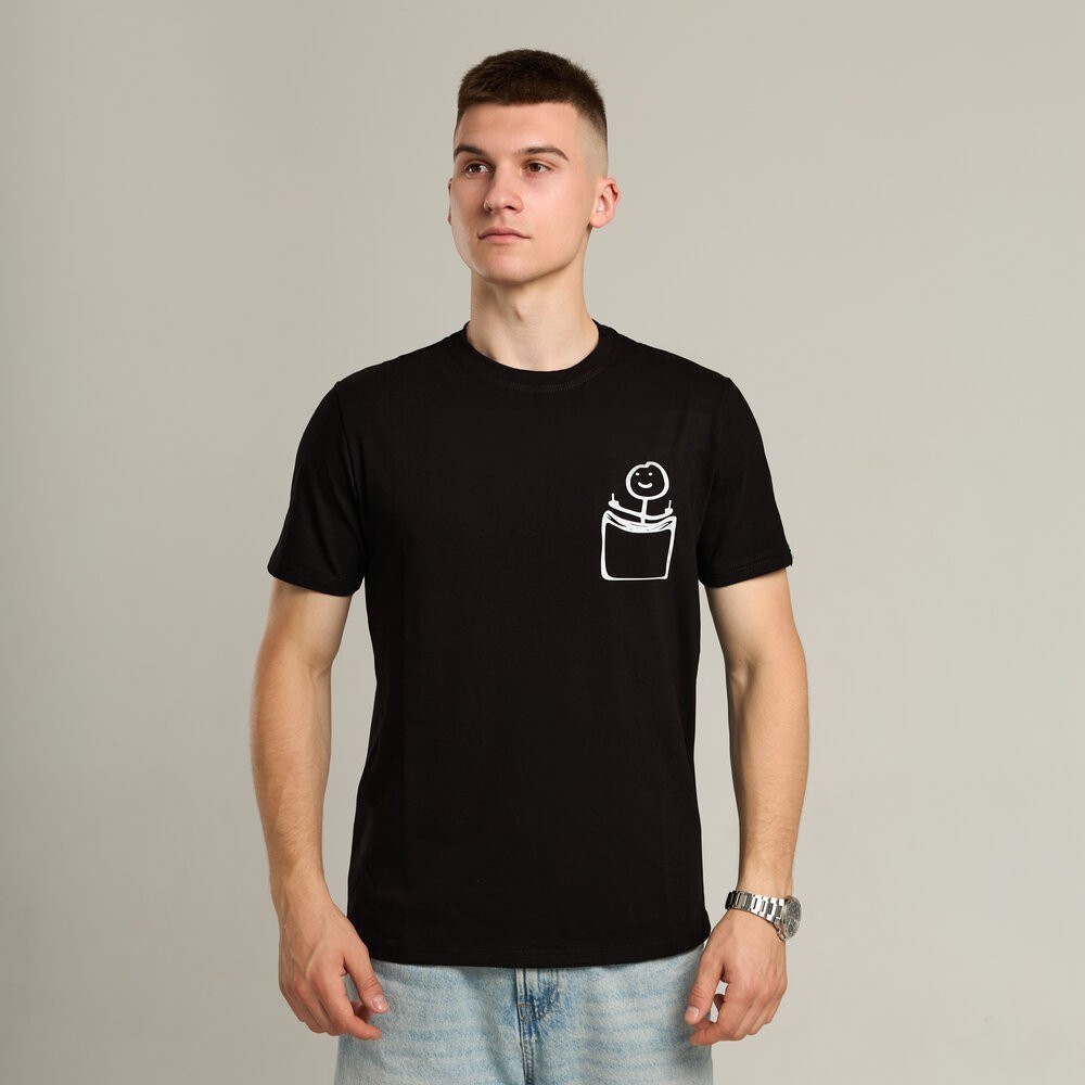 Футболка чоловіча однотонна чорна Pobedov Peremoga - наклейка Чоловічок з факами POB_00000009097