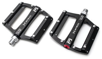 Педалі Алюмiнiй 101*105мм Mpeda ALNC-2026 BMX на 3 пром. подшипн. змінні шипи AM (брендоване пакування)