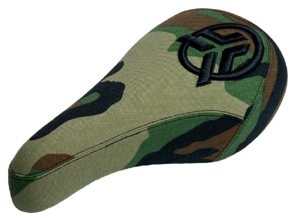 Сидение Federal Mid Stealth Logo – камуфляжное с вышитым черным логотипом VELD_SEFE019-GR5-000