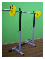 Стойки под штангу универсальные, регулируемые по высоте и ширине.